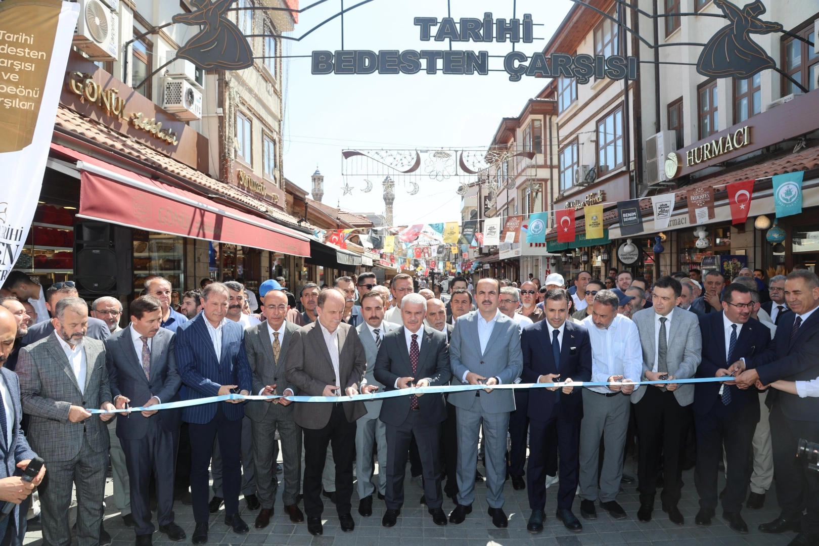 Konya’da “Tarihi Bedesten Alışveriş Günleri” başladı 
