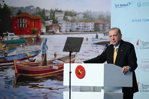Cumhurbaşkanı Erdoğan: İstanbul'a aşkla hizmet etmenin onurunu yaşıyorum 