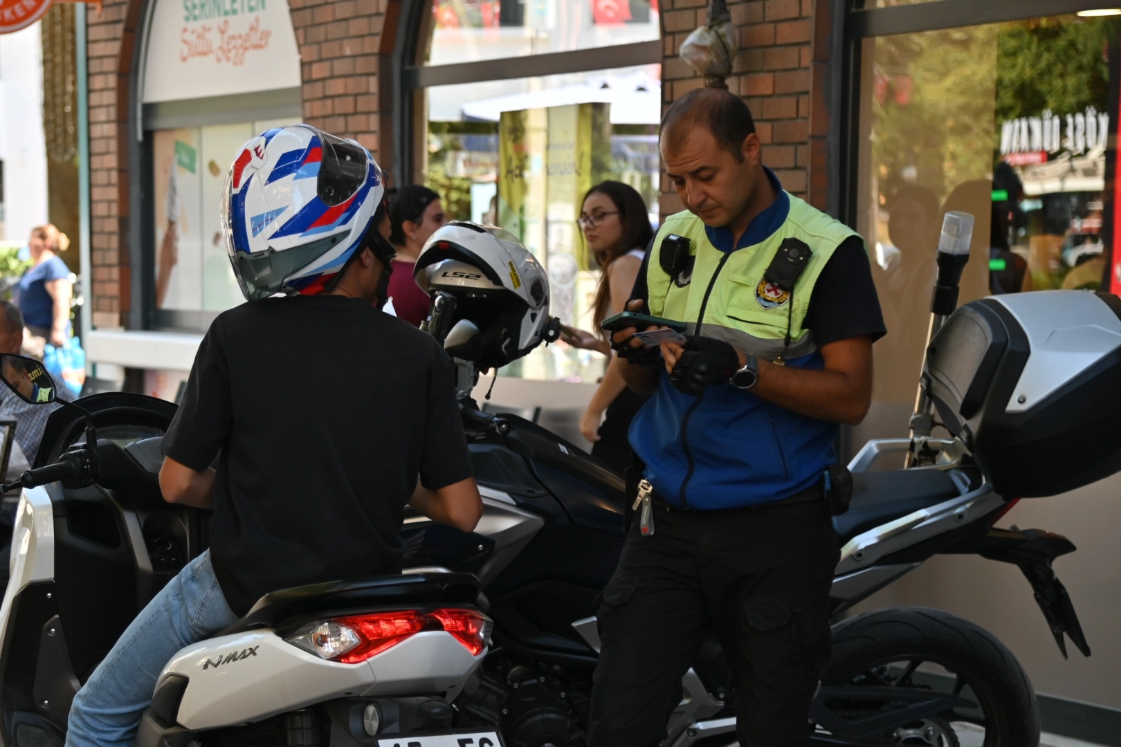 Manisa’da sevgi yollarında sıkı denetim 