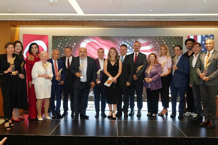 KGK’dan ABD’de tarihi adım... New York’ta Türk-Amerikan medya dostluk gecesi 