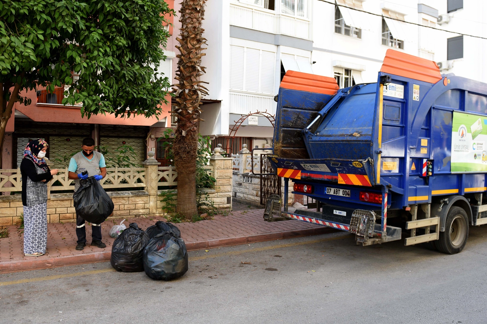 Antalya'da 'Çevre Komşu Kart'ta şampiyon değişmedi 