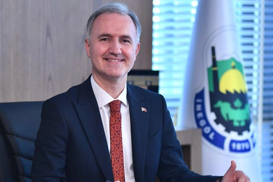 Bursa'da üniversite öğrencilerine İnegöl yardımı 