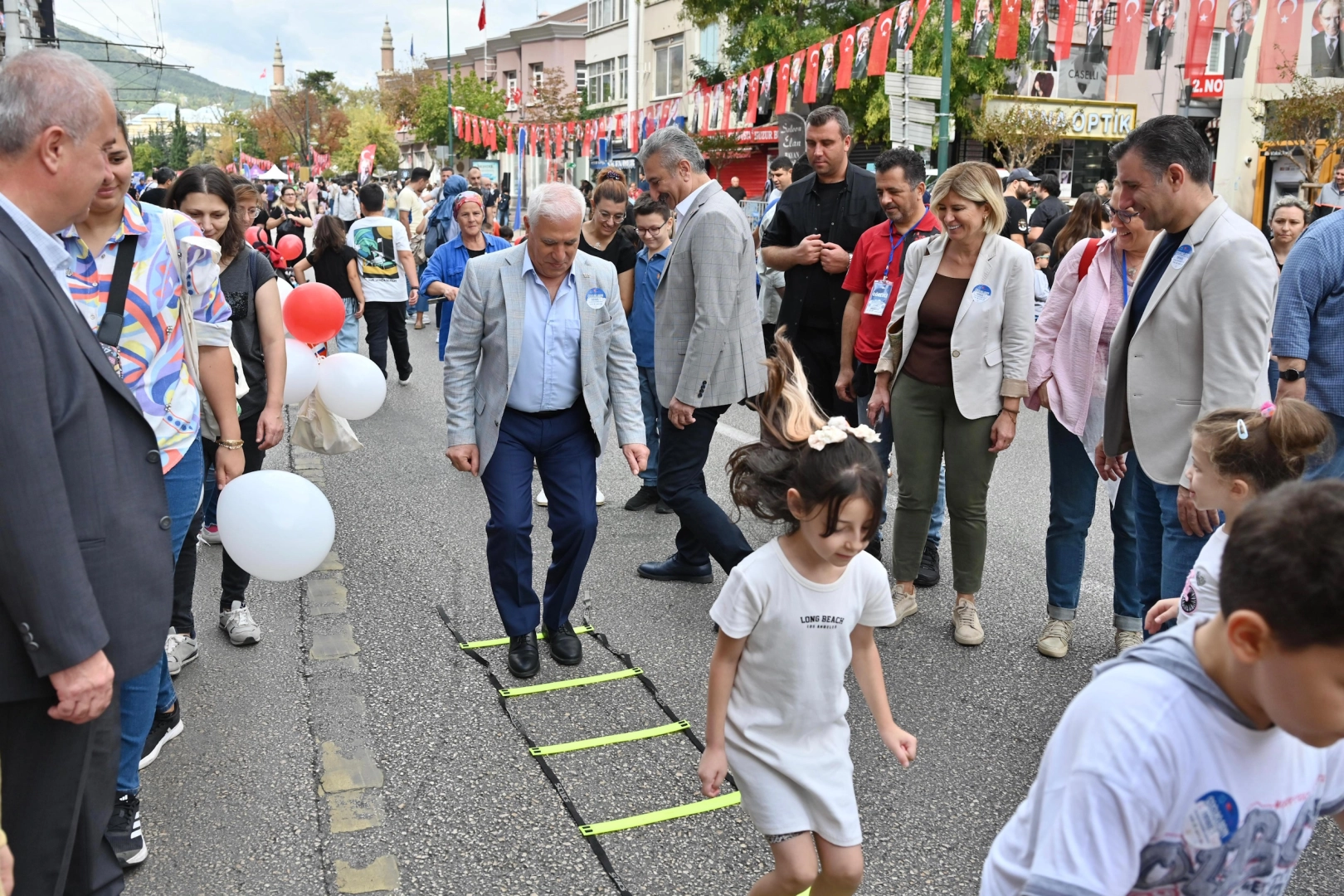 Bursa Büyükşehir'den çocuklara 'Heykel' daveti 