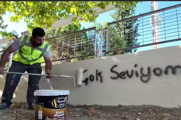 Bursa Yenişehir'den duvar yazılarına karşı belediyeden ilginç çalışma 