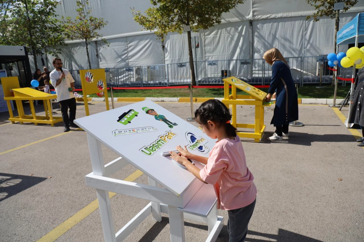UlaşımPark standı miniklerin gözdesi oldu 