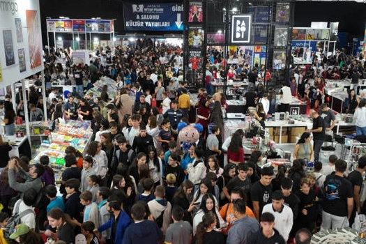 Antalya Kitap Fuarı’na rekor ilgi 