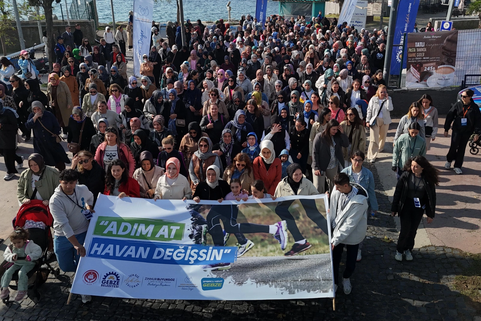 Kocaeli'de Gebzeli kadınlar “Adım At Havan Değişsin” etkinliğinde buluştu 