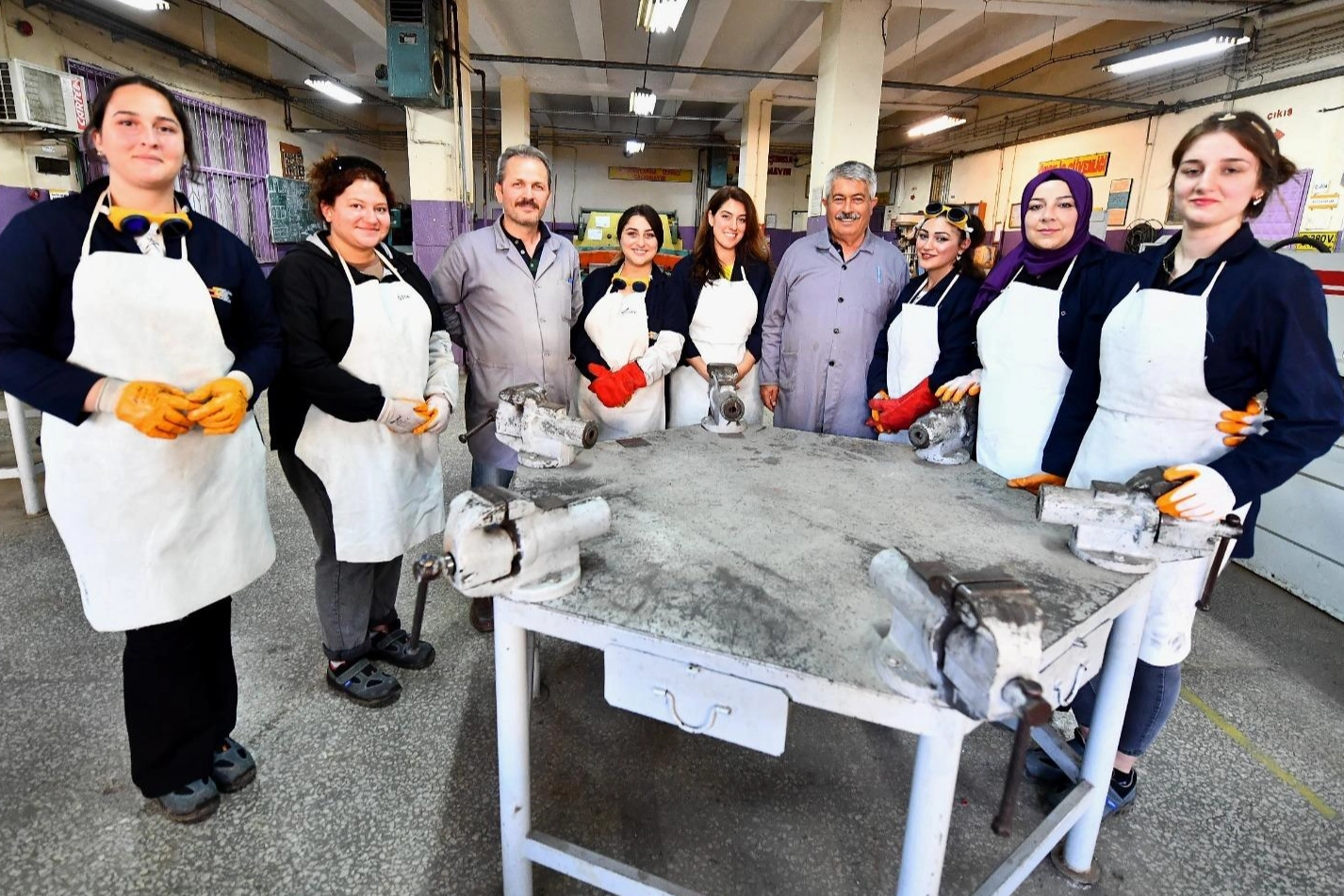 İzmir’de kadınlar ve gençler istihdamda daha fazla yer alacak 