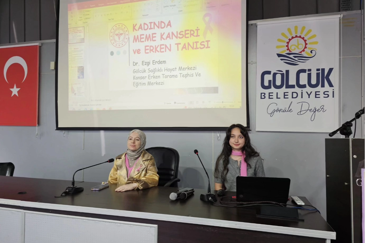 Kocaeli Gölcük'te 'Meme Kanseri Farkındalık Paneli' yoğun ilgi gördü 