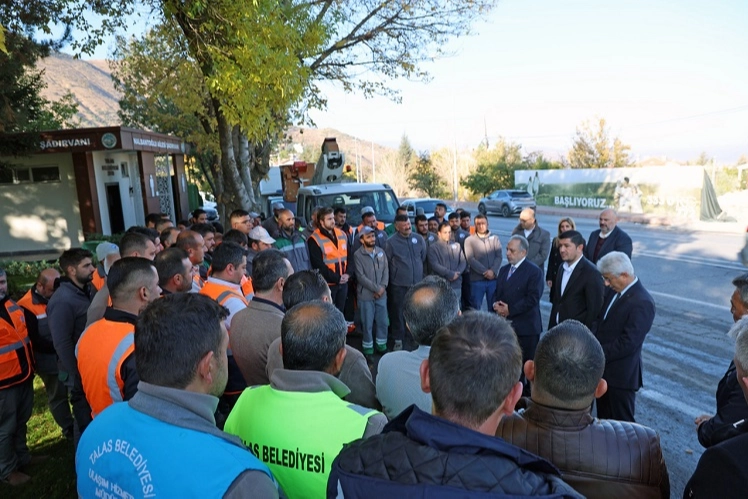 Kayseri Talas Belediyesi 'yukarı' çıktı 