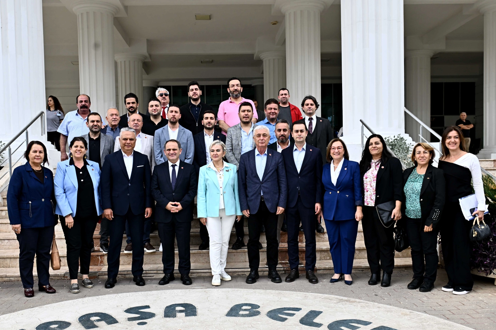 Başkan Uysal: Muratpaşa, bir altı ok belediyesidir 