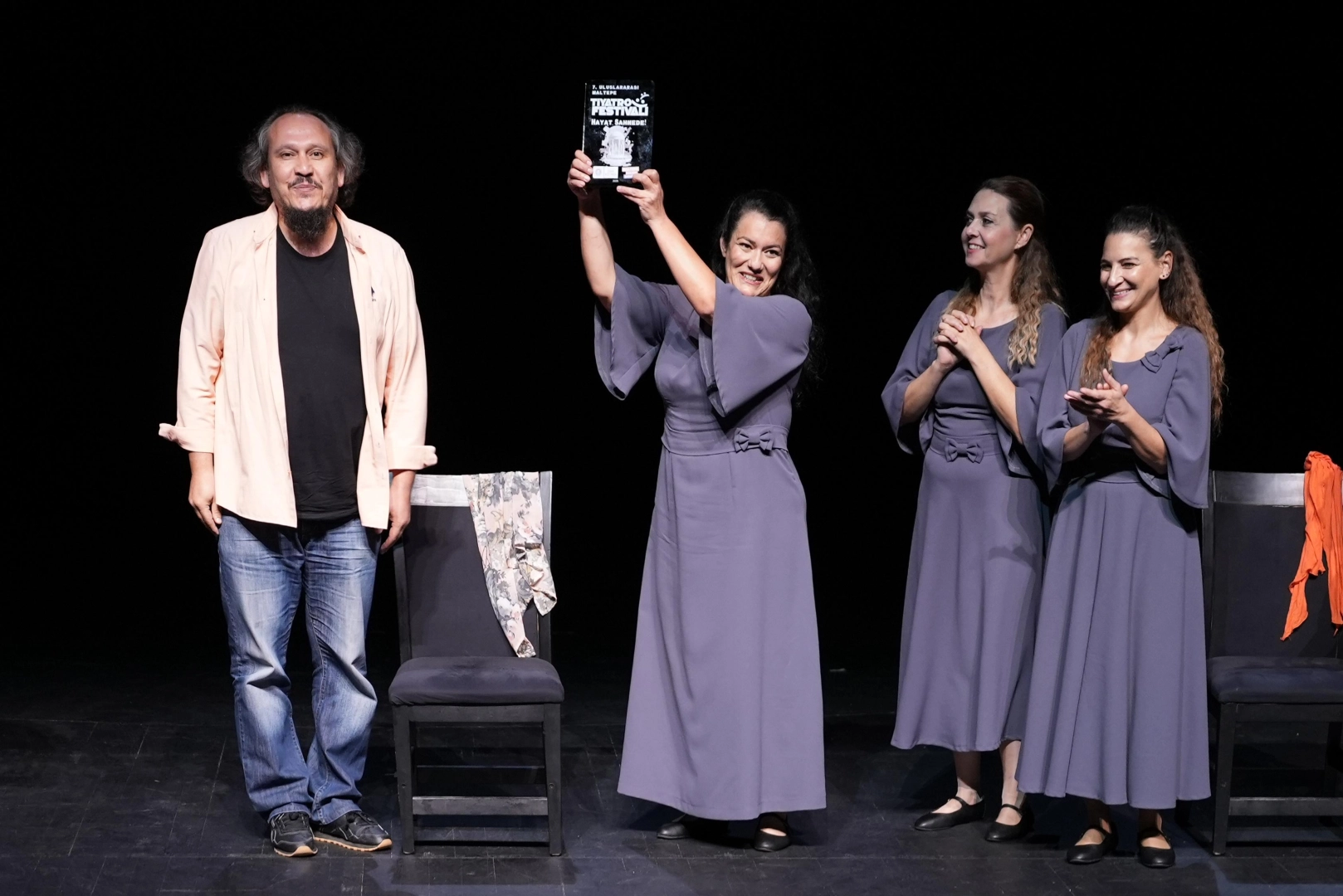 İstanbul Maltepe’de ekim ayı tiyatro festivaliyle sürüyor 