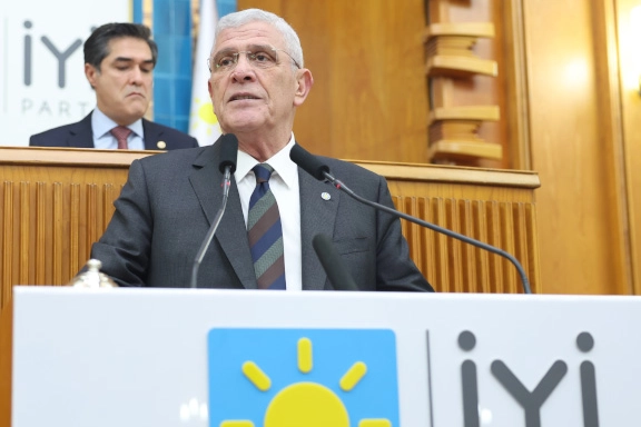 Dervişoğlu: KKTC Cumhurbaşkanı atanmış Vali değildir 