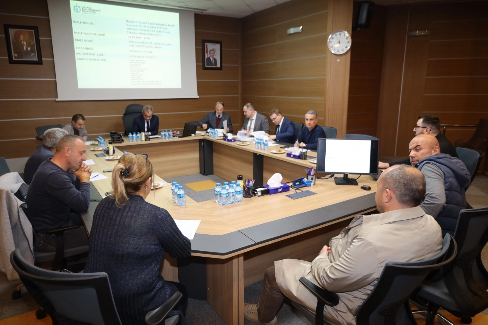Kocaeli’de kuralsızlığa geçit yok: 106 araca ve marketlere ceza 