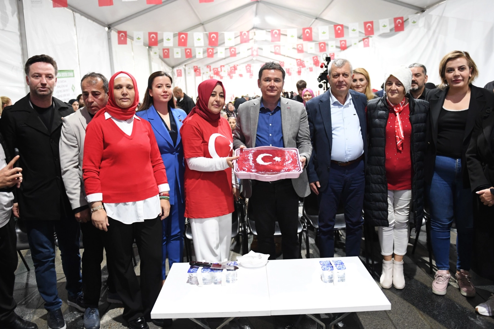 Osmangazi’de Cumhuriyetin 102’inci yılına özel Cumhuriyet Kadınları Festivali  Osmangazi’de Cumhuriyetin 102’inci yılına özel Cumhuriyet Kadınları Festivali