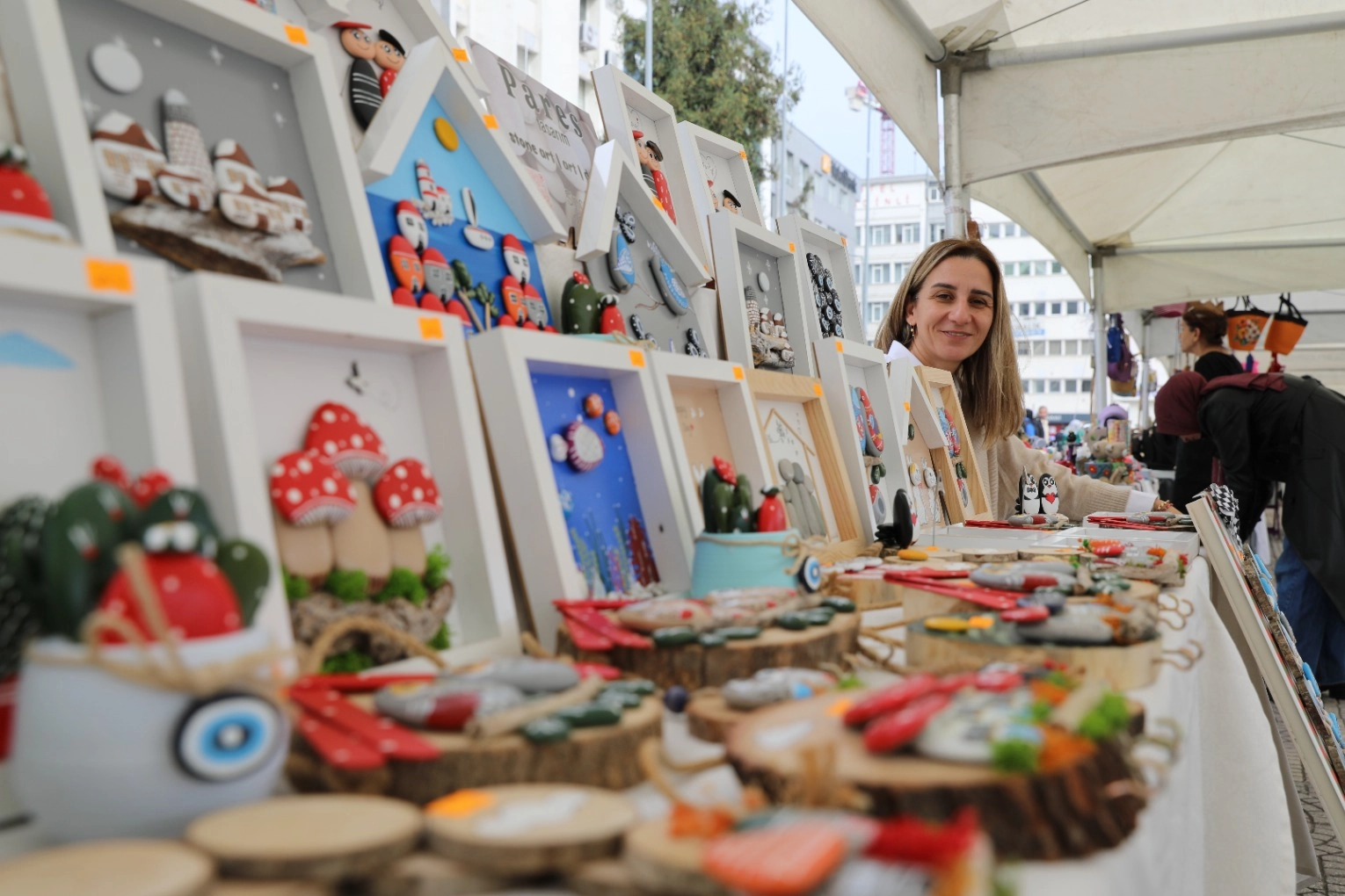 Kadın Emeği Festivali ziyaretçilerine kapılarını açtı  Kadın Emeği Festivali ziyaretçilerine kapılarını açtı