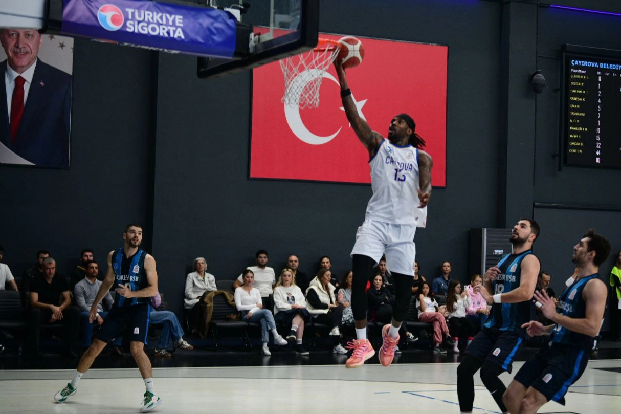 Çayırova'nın potada bileği bükülmüyor 