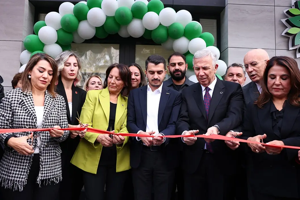 Çiğdem Emekli Kampüsü ve Emekli Lokali hizmete açıldı 