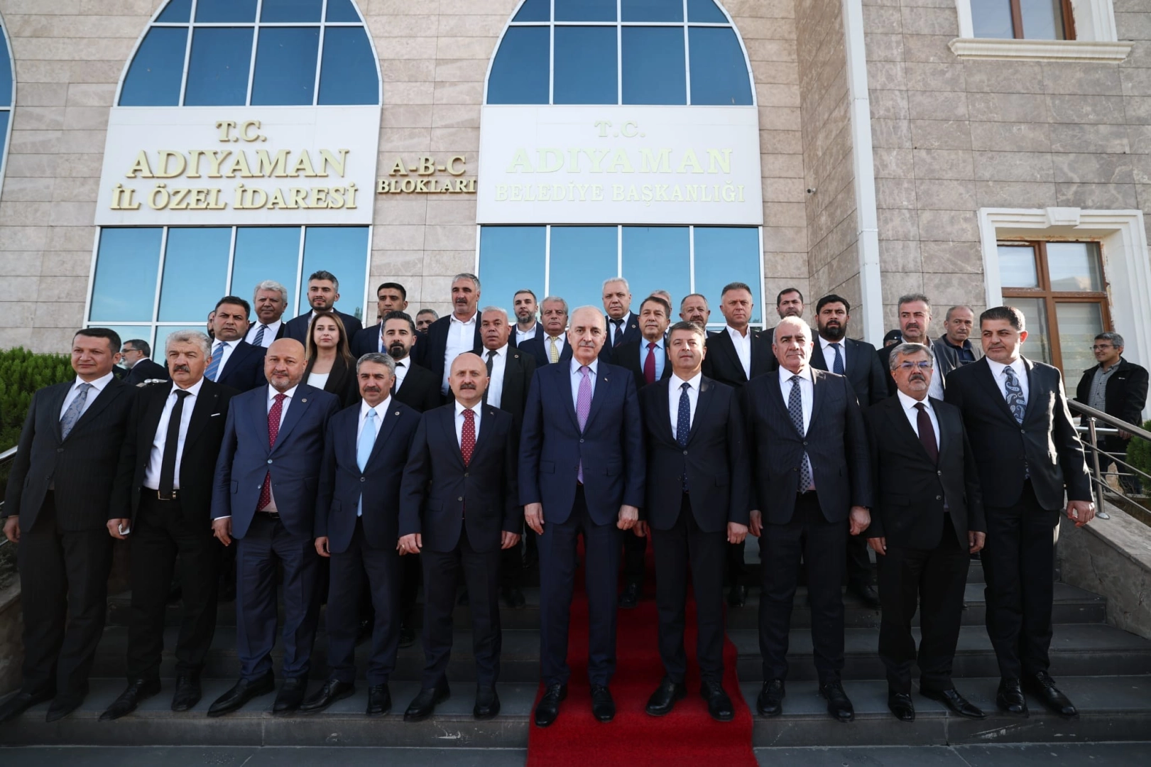 Adıyaman’da Kurtulmuş'tan Valilik ve belediye ziyareti 