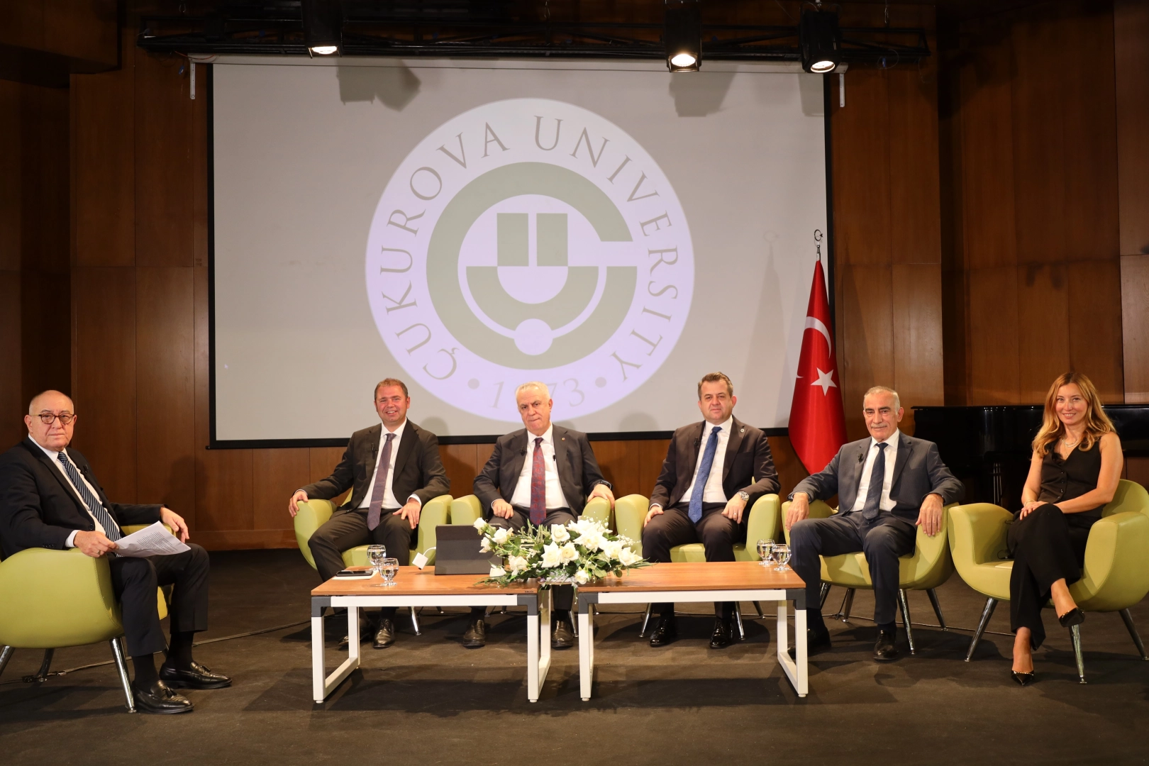 Anadolu Buluşmaları'nın 7'ncisi Adana'da gerçekleştirdi 