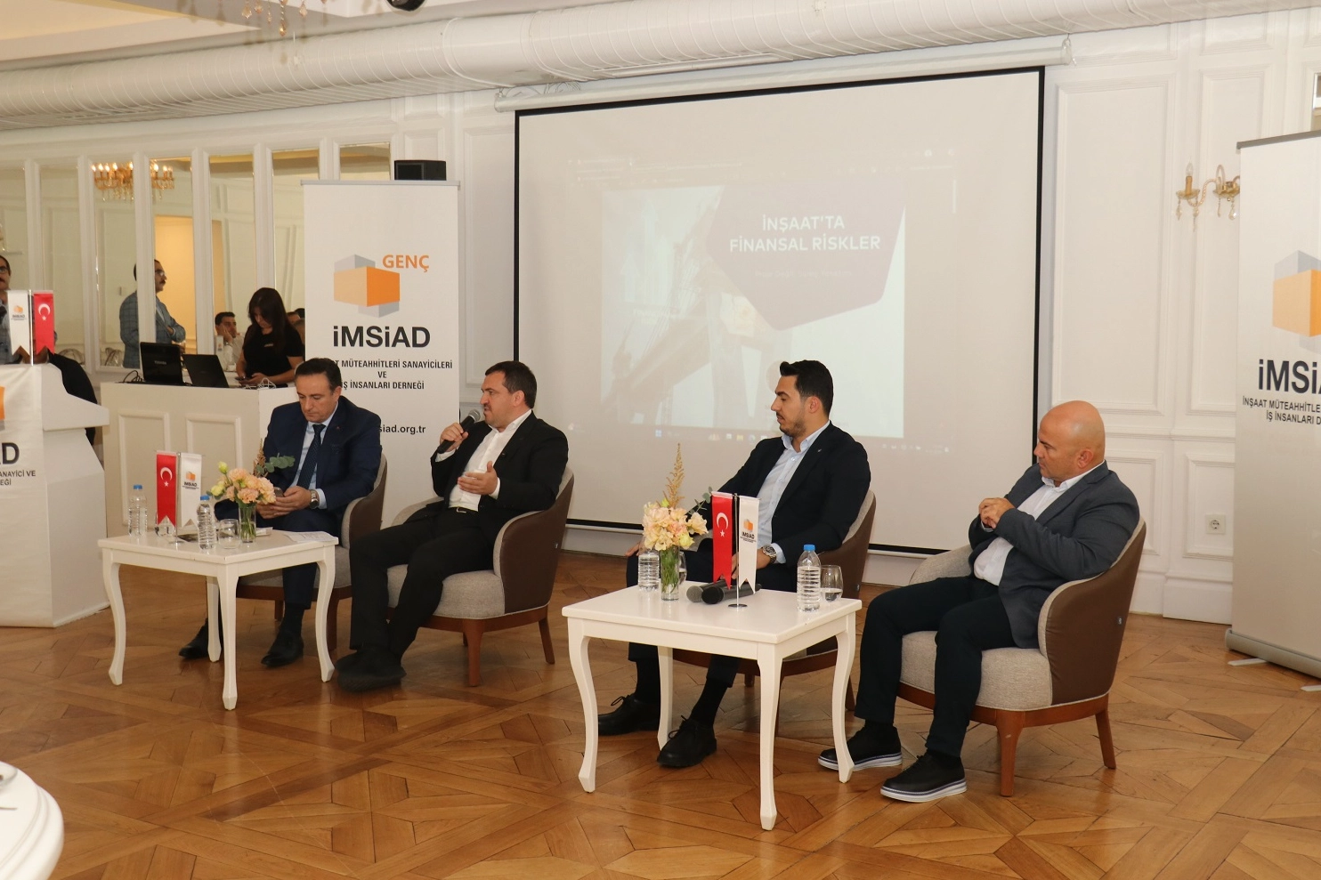Genç İMSİAD’dan inşaatta finansal riskler çalıştayı 