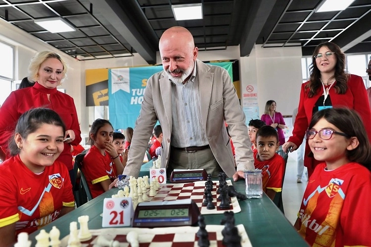Kayseri Kocasinan'dan Satranç Türkiye Kupası 