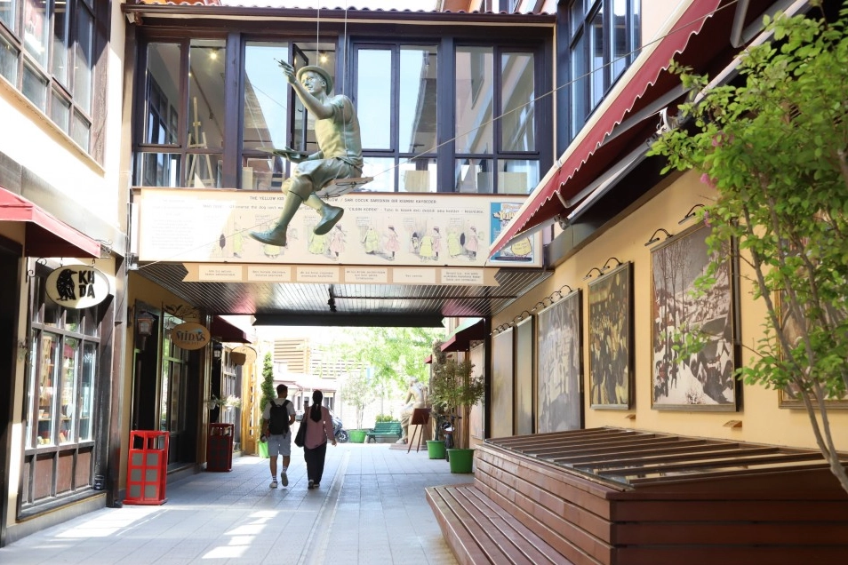 Eskişehir Sanat Sokağı 1 yaşında 