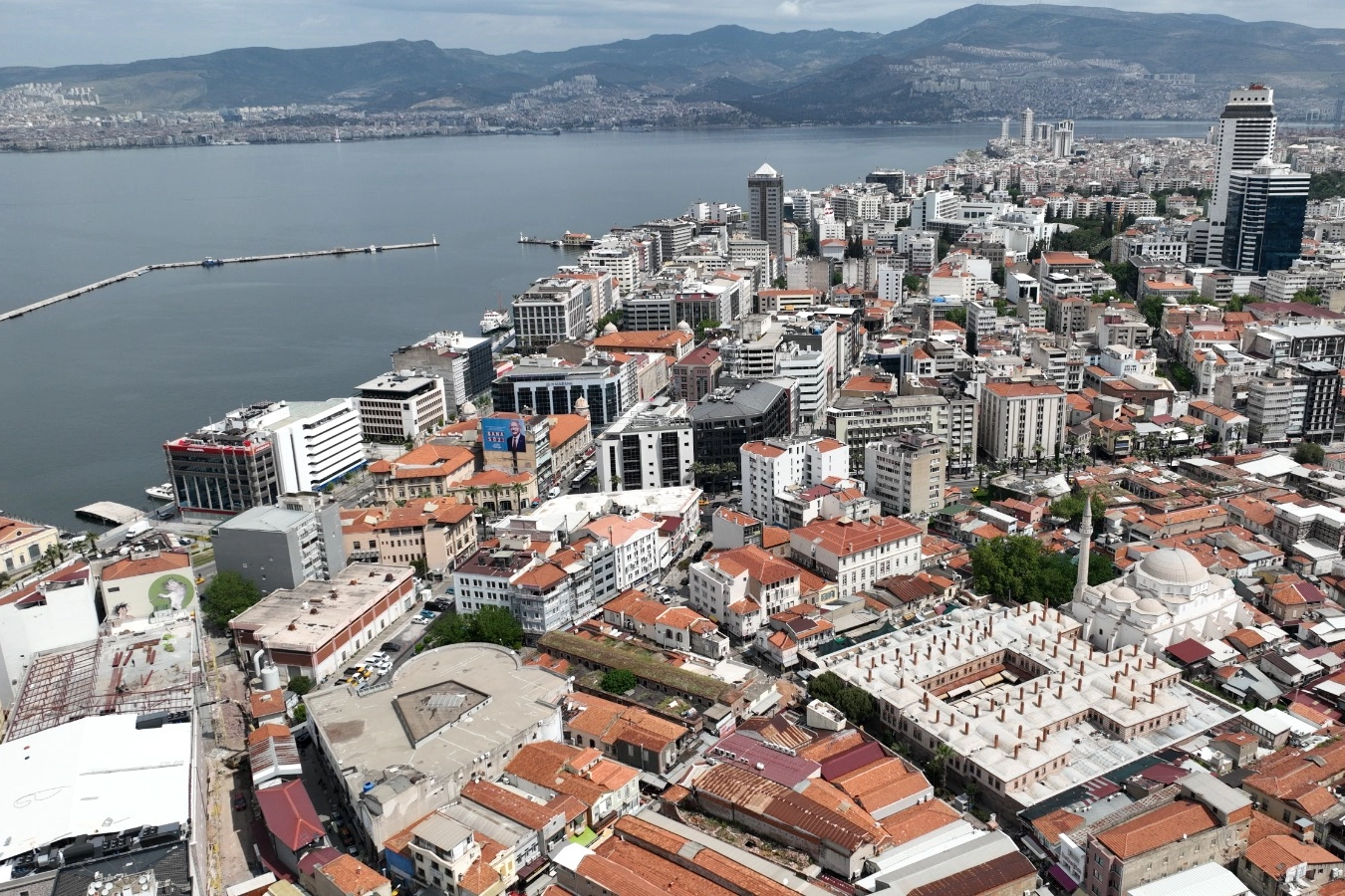 İzmir Tarihi Liman Kenti UNESCO’da kalıcı liste yolunda... Dosya 2026’da sunulacak, gözler 2028'de 