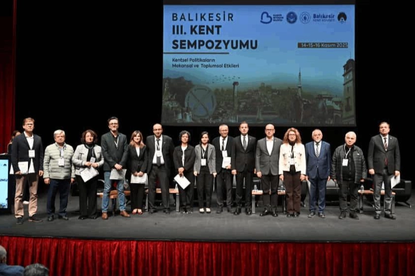 Balıkesir 3. Kent Sempozyumu başladı 