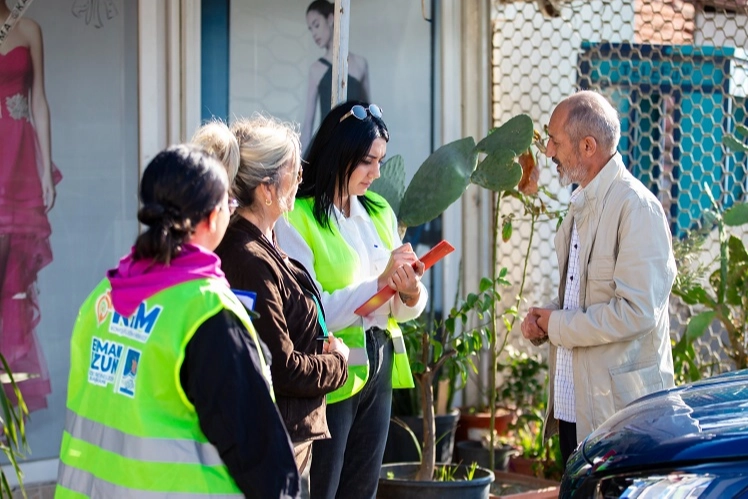 İzmir Narlıdere'de esnafıjn eksiğine yerinde tespit 