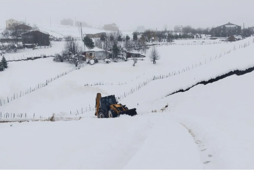 Belediyelerin kar mesaisi başladı 
