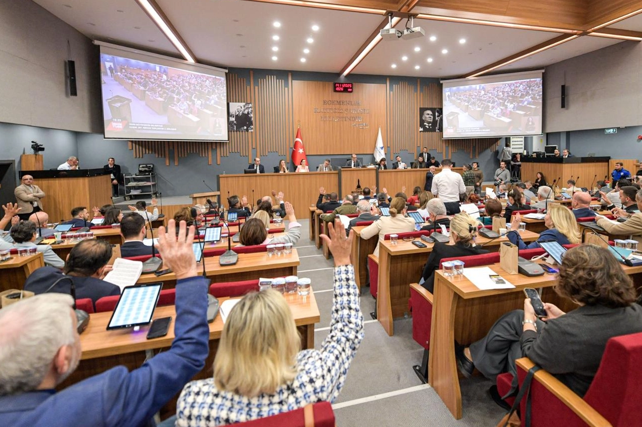 İzmir’deki vapur iskeleleri yenilenecek 