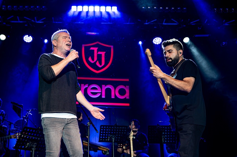 Levent Yüksel Jolly Joker Arena’da büyüledi 