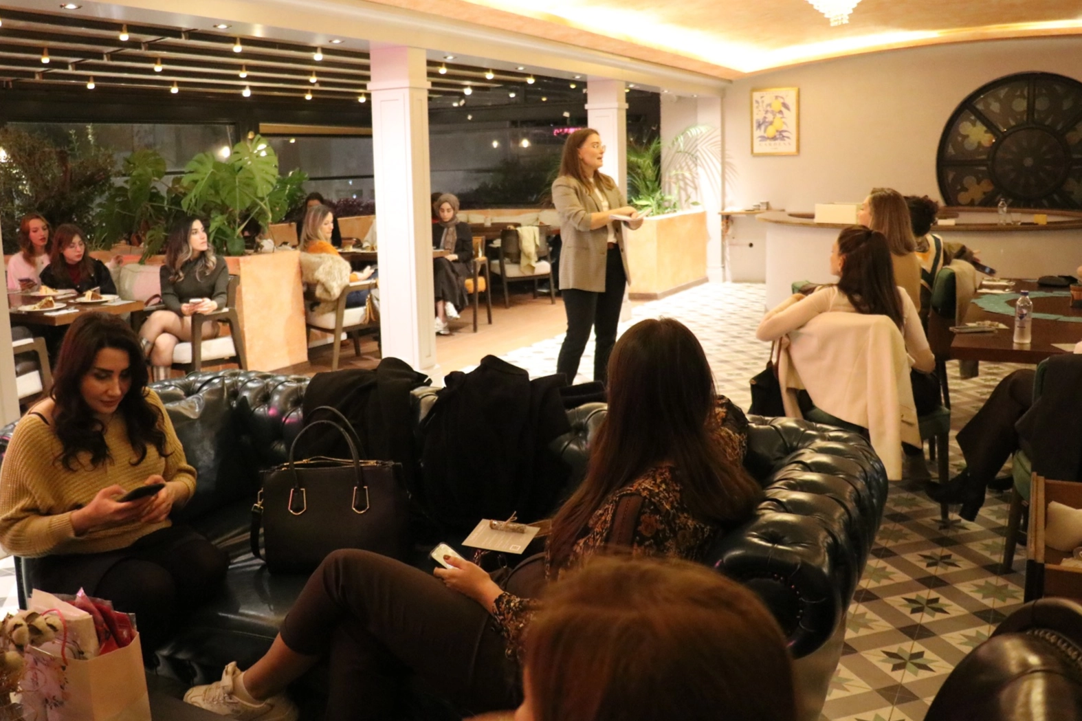 TÜMKAD'lı üyeler stres yönetimini öğrendi 