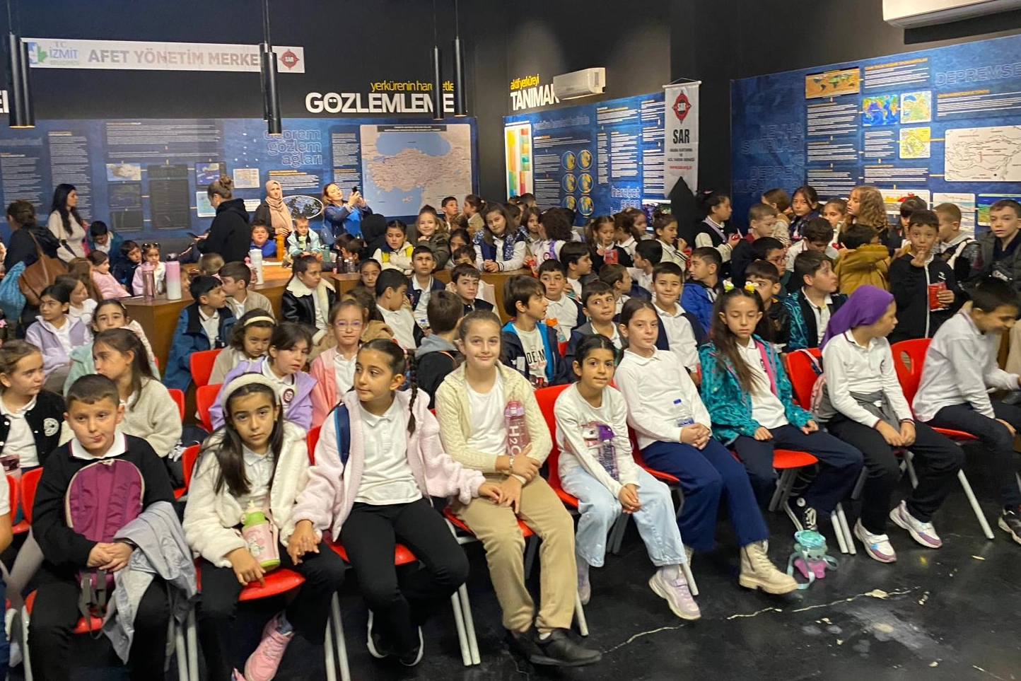 İzmit’te öğrencilere simülasyonla deprem deneyimi 