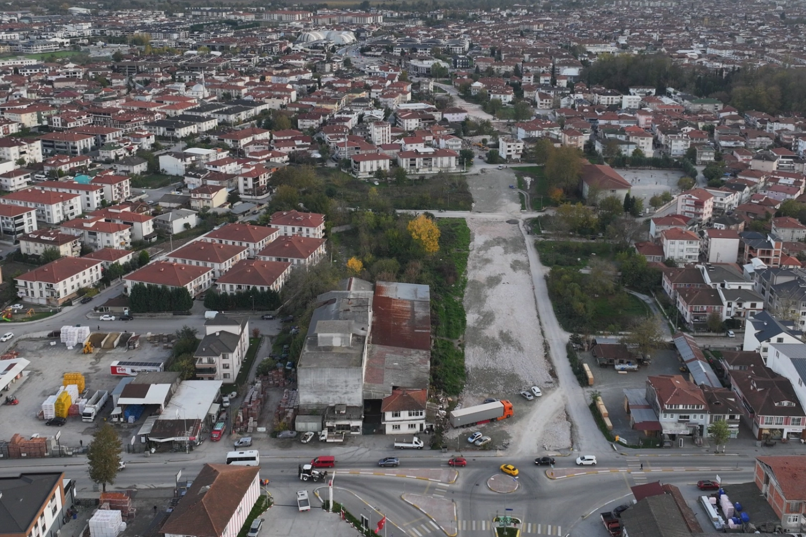 Sakarya’nın merkezine yeni bir ulaşım koridoru açılıyor 