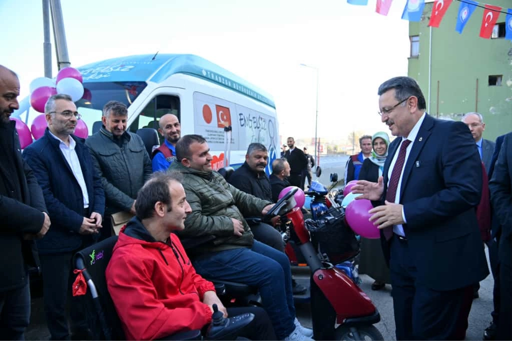 Trabzon’da ikinci engelsiz taksi hizmete girdi 