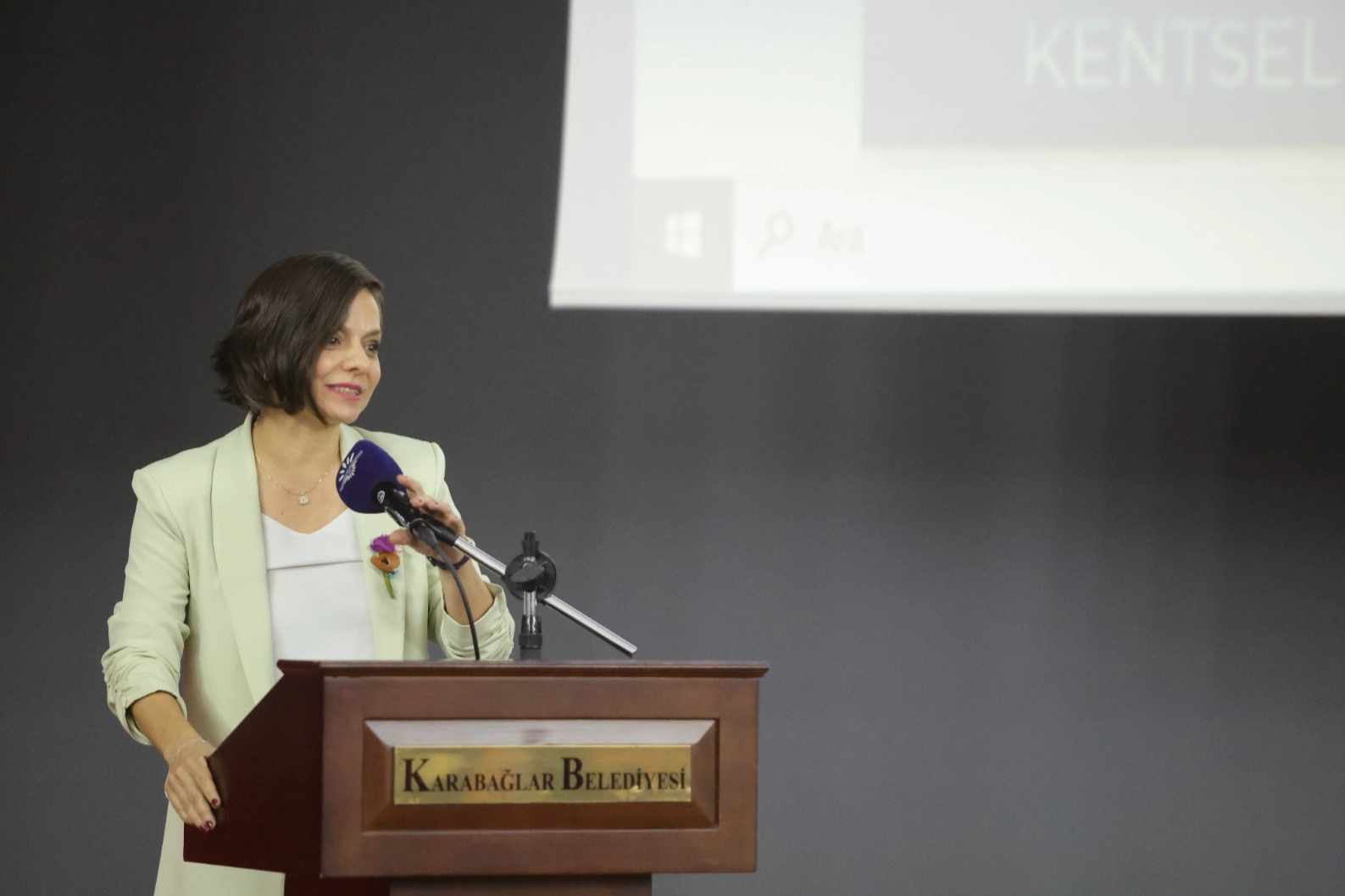 İzmir Karabağlar ’da kentsel dönüşüm için ilk buluşma 