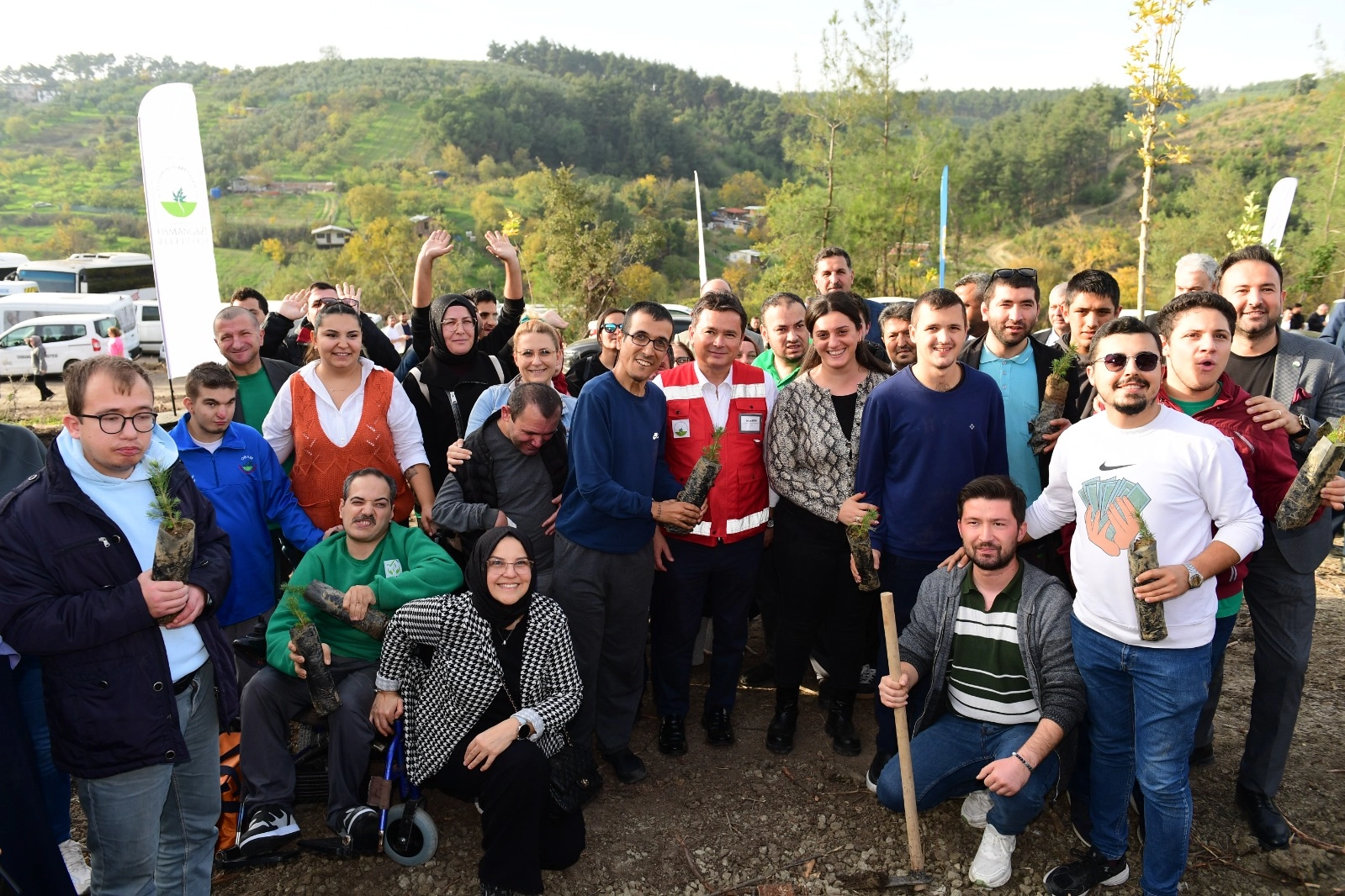 Osmangazi Belediyesi kitapları fidana dönüştürdü 