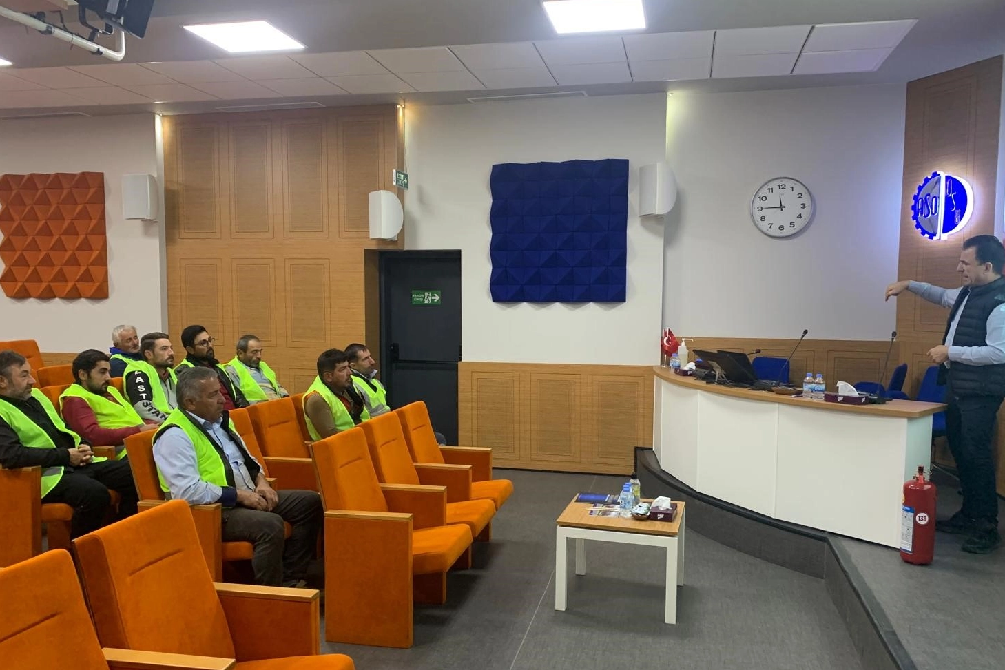 Çevre Yapı Arıtma'da iş güvenliği eğitimi 