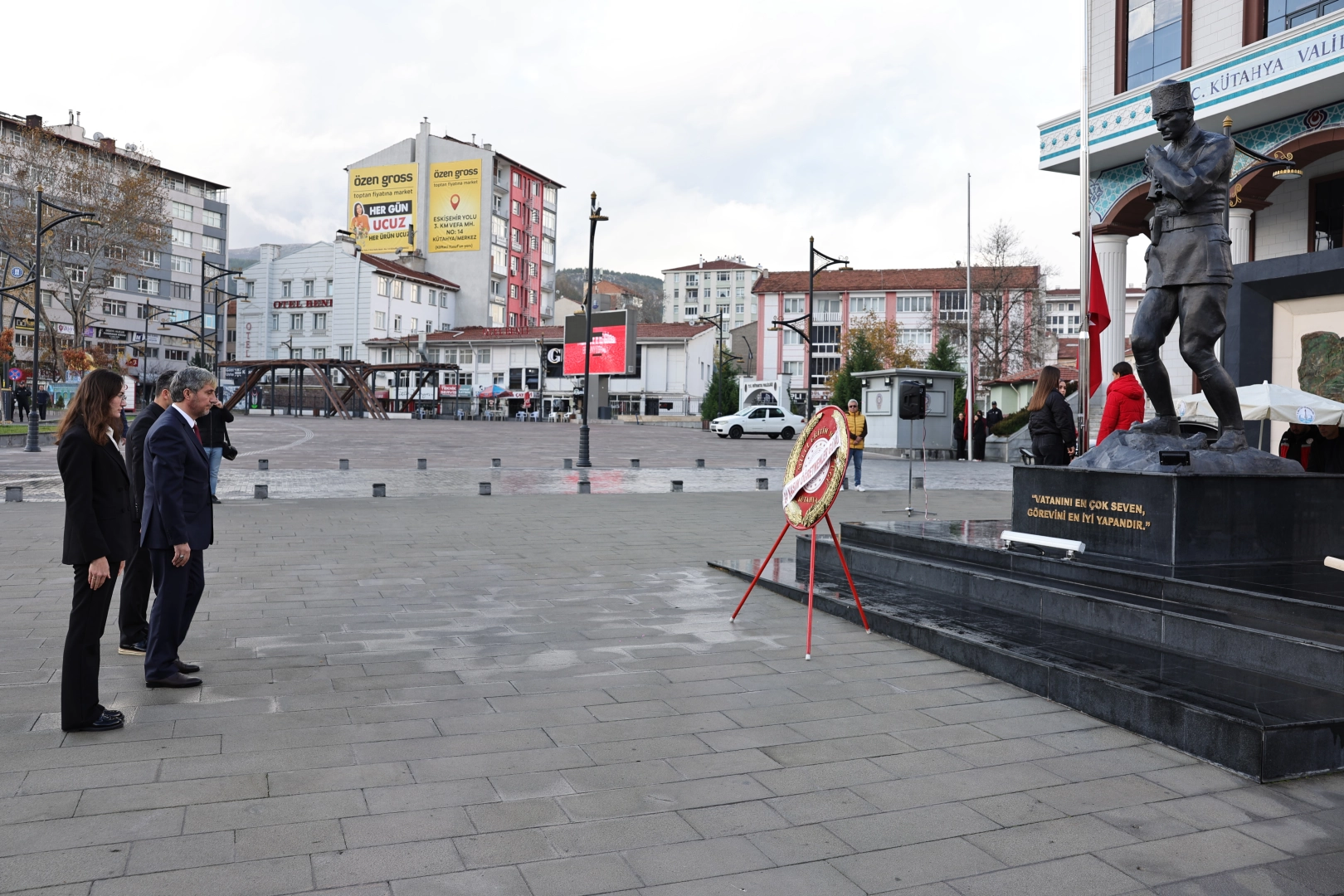 Kütahya protokolünden 24 Kasım çelengi 