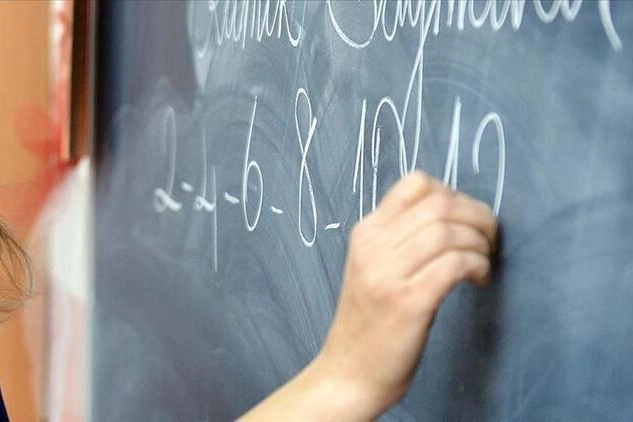 TEDMEM'den Türkiye'nin öğretmenlik politikalarına kritik rapor... Nitelik yerine nicelik öne çıkıyor 