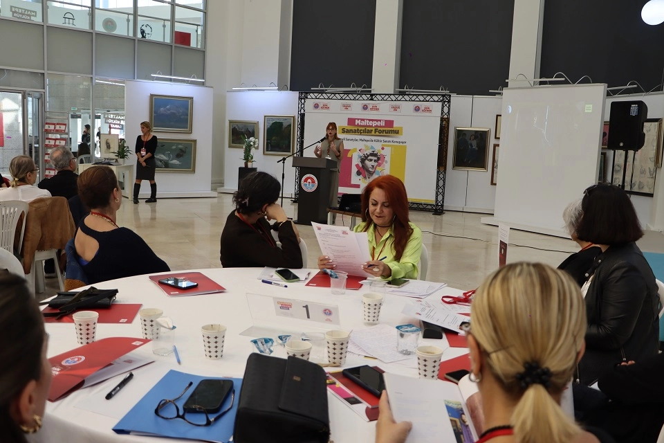 İstanbul Maltepe'de Kültür Sanat Politikası Belgesi açıklandı 