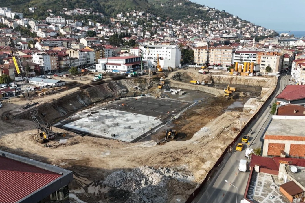Ordu Millet Bahçesi'nde yoğun tempo 