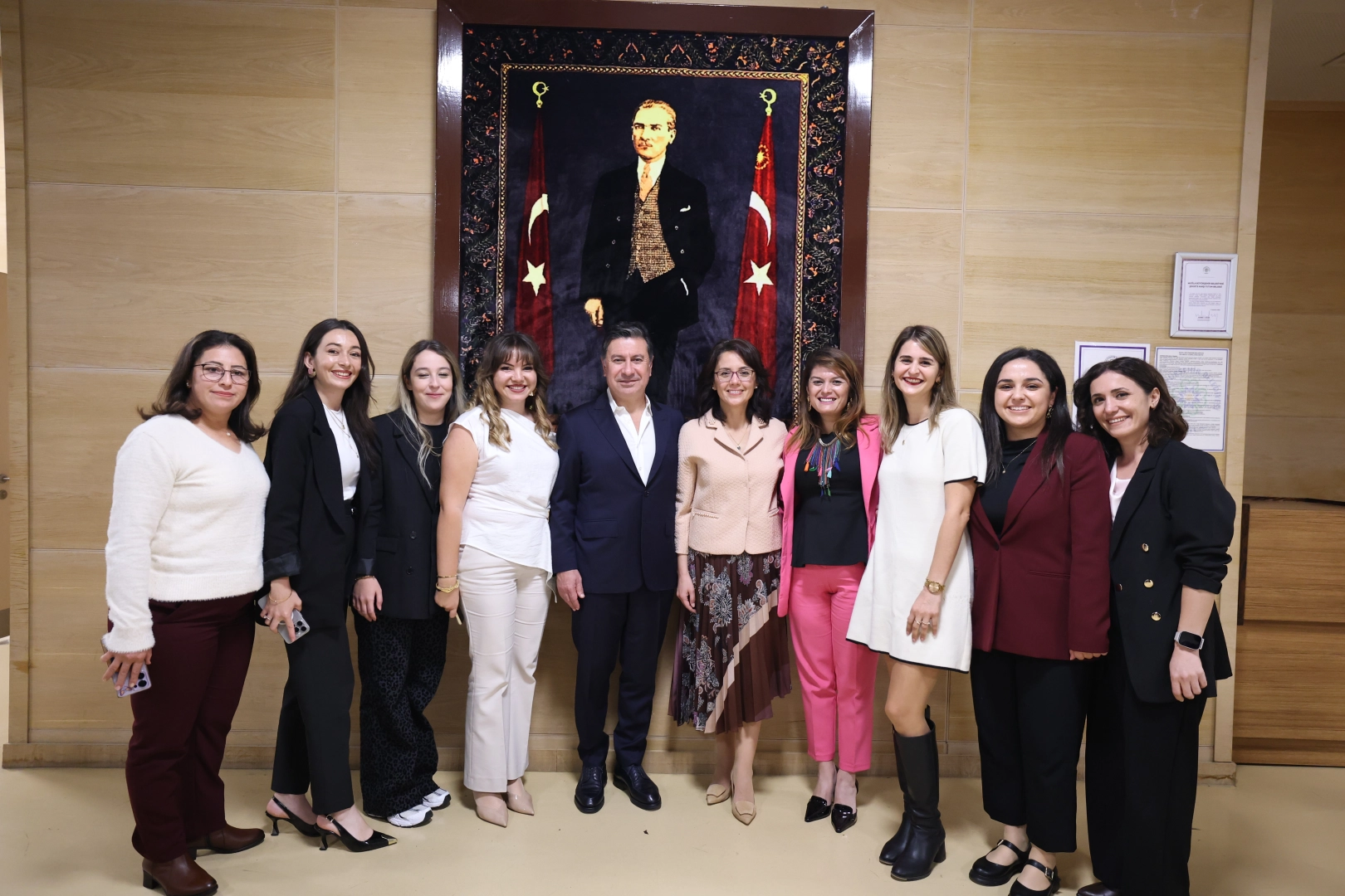 Muğla'da öğretmenlere özel kutlama yemeği 