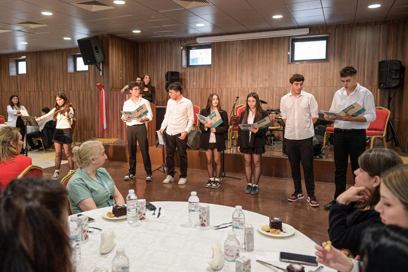 İzmir'de 24 Kasım'da 'huzurlu' buluşma 