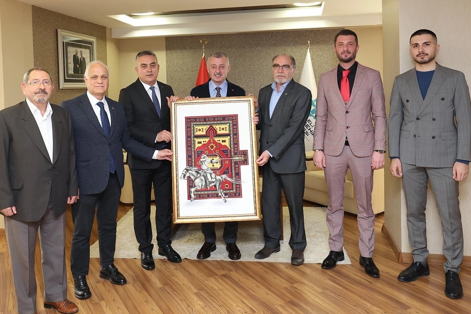 Kocaeli'de Başkan Büyükakın’a STK’lardan ziyaret akını 