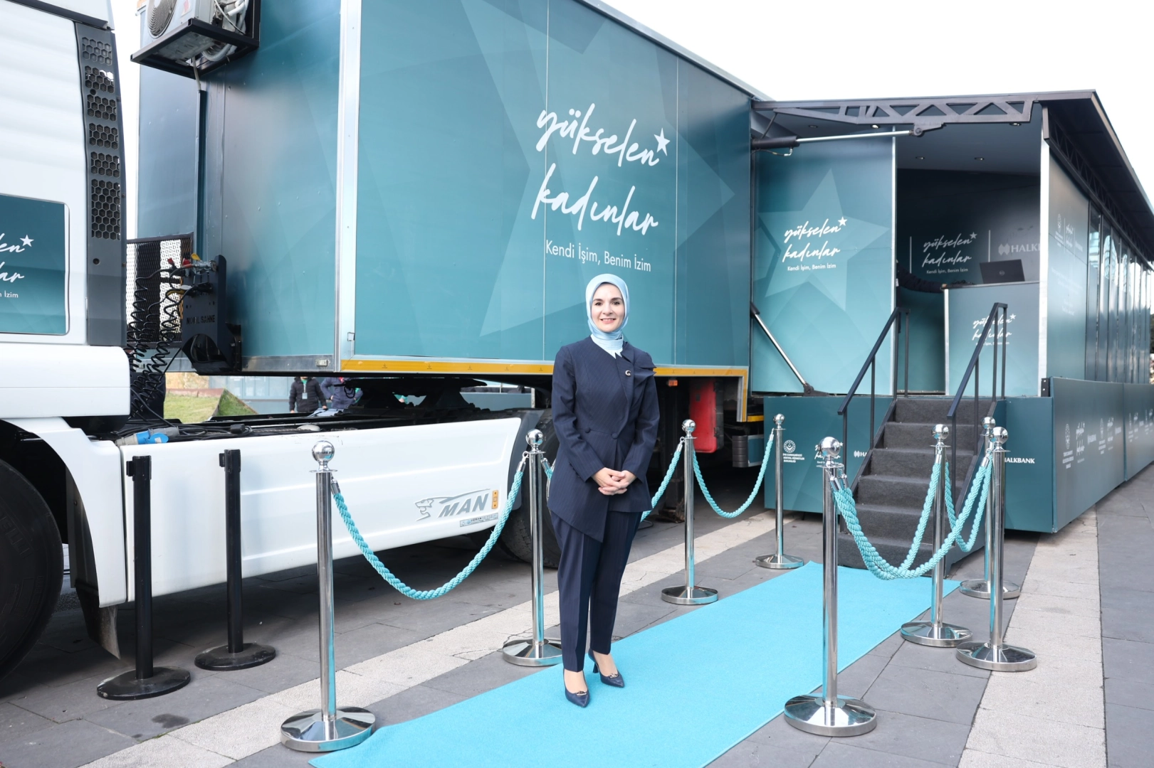 Kadın girişimcilerin yolu açılıyor... Eğitim tırı Türkiye'yi dolaşacak 