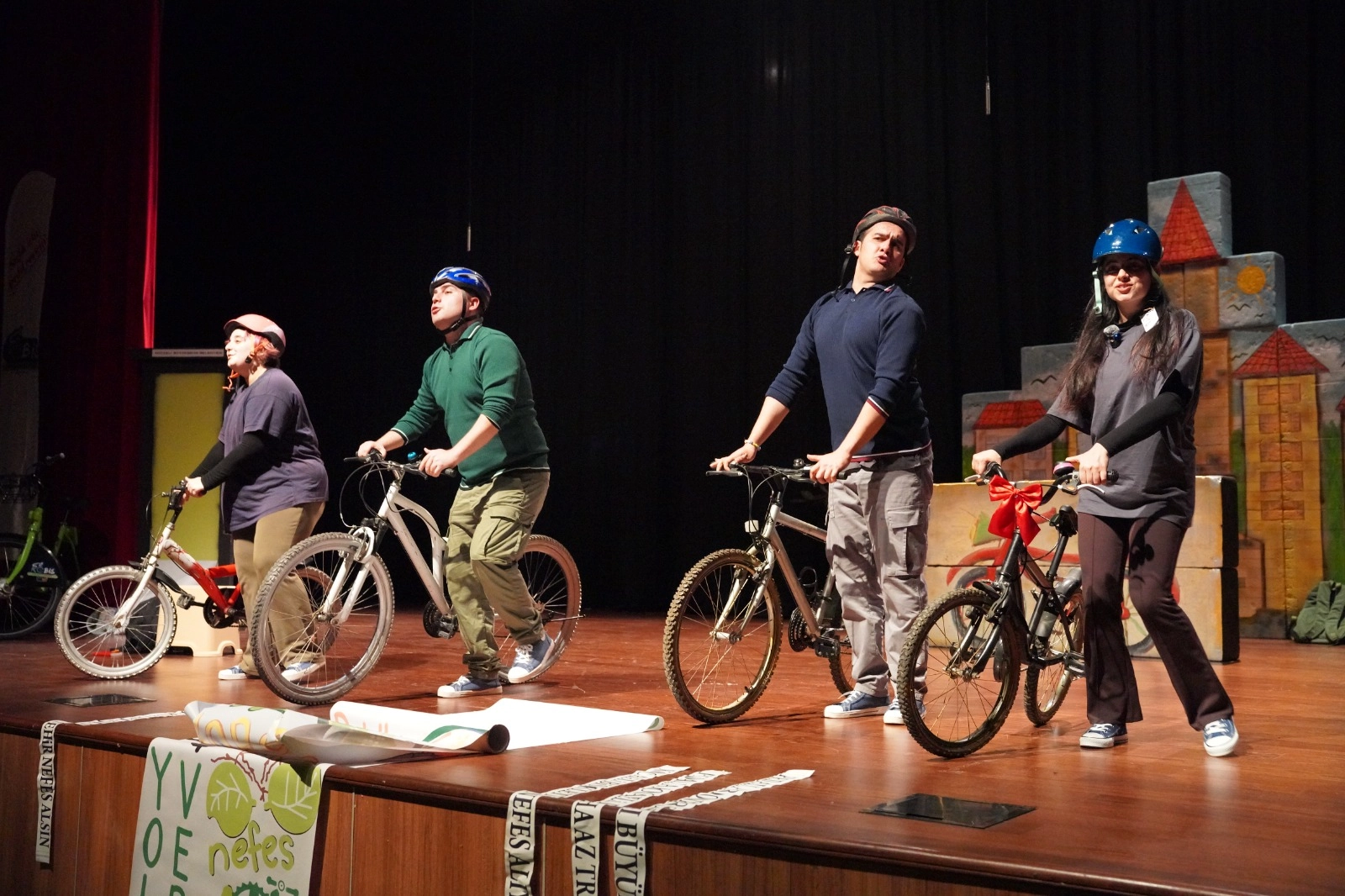 Kocaeli'de çocuklara bisiklet ve güvenli ulaşım farkındalığı 