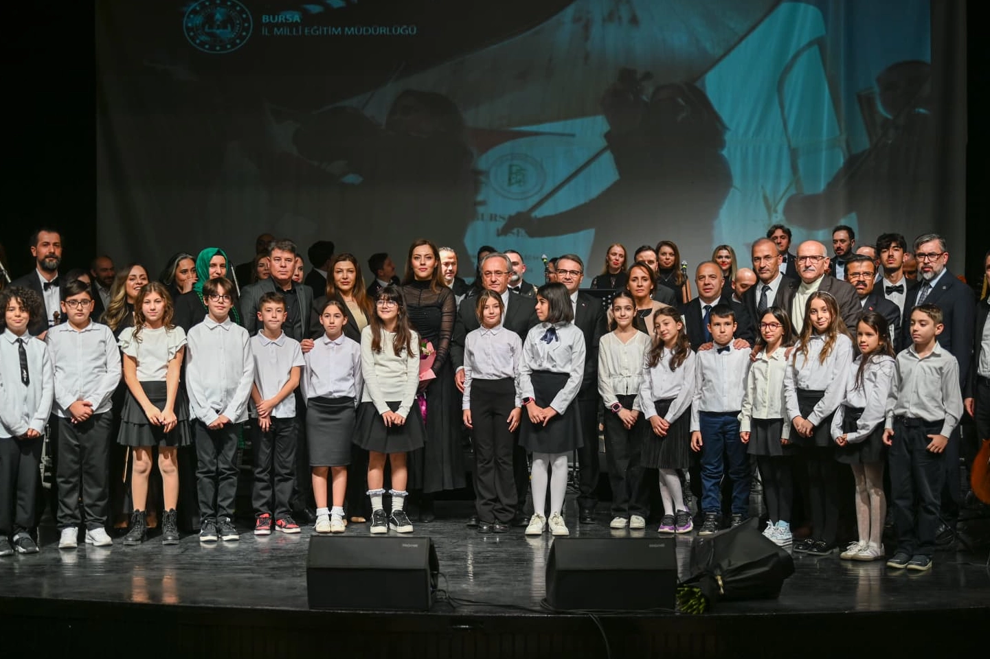 Öğretmenin sesi Bursa'da yankılandı 